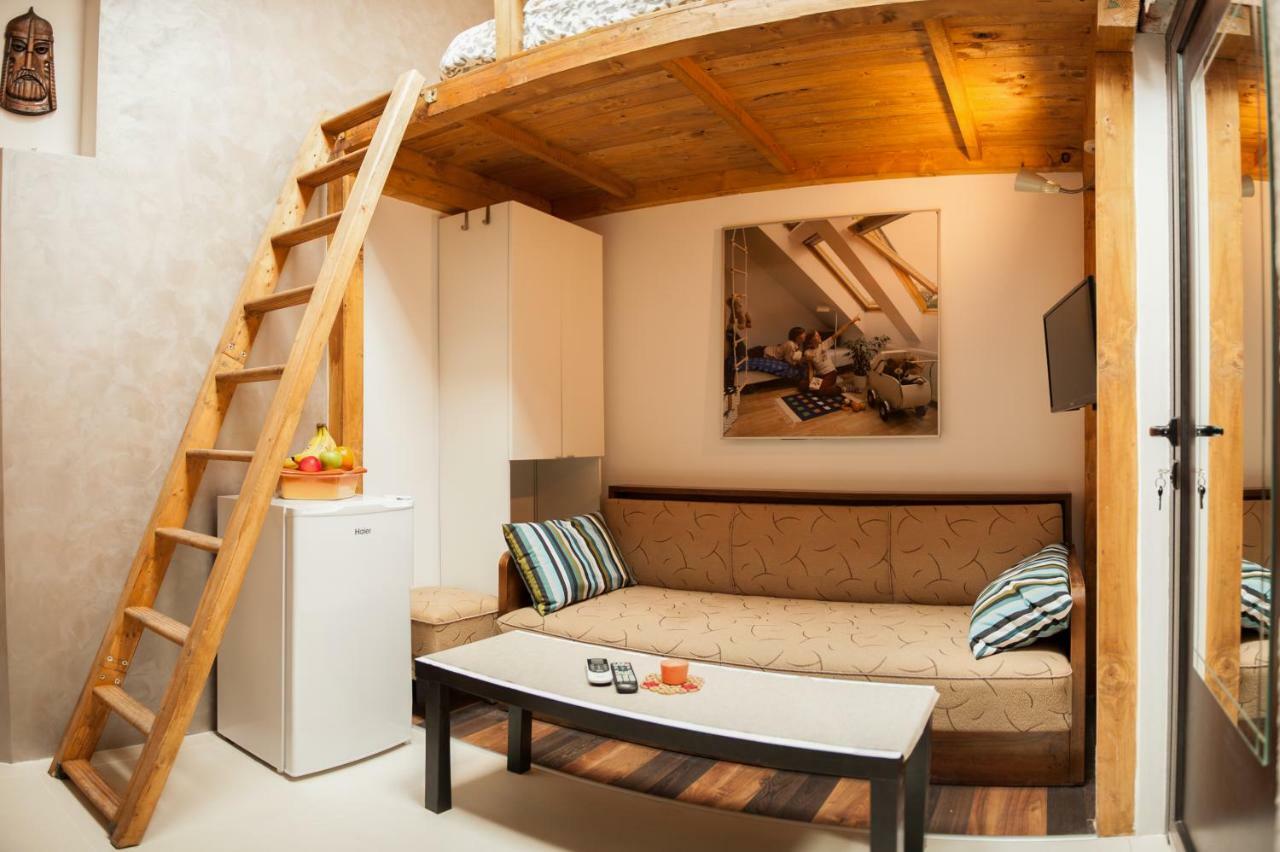 Vitosha Blvd - Attic Studio Софія Екстер'єр фото