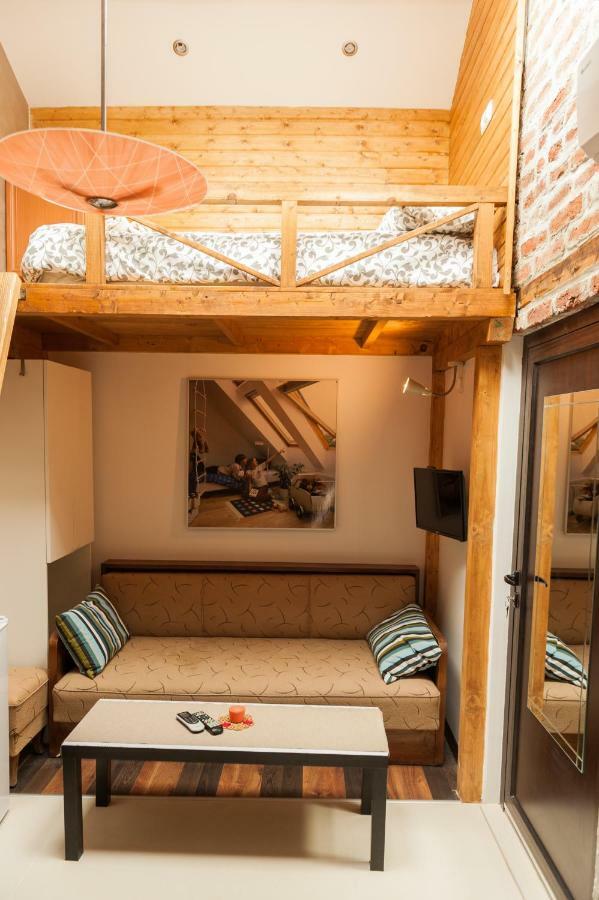 Vitosha Blvd - Attic Studio Софія Екстер'єр фото