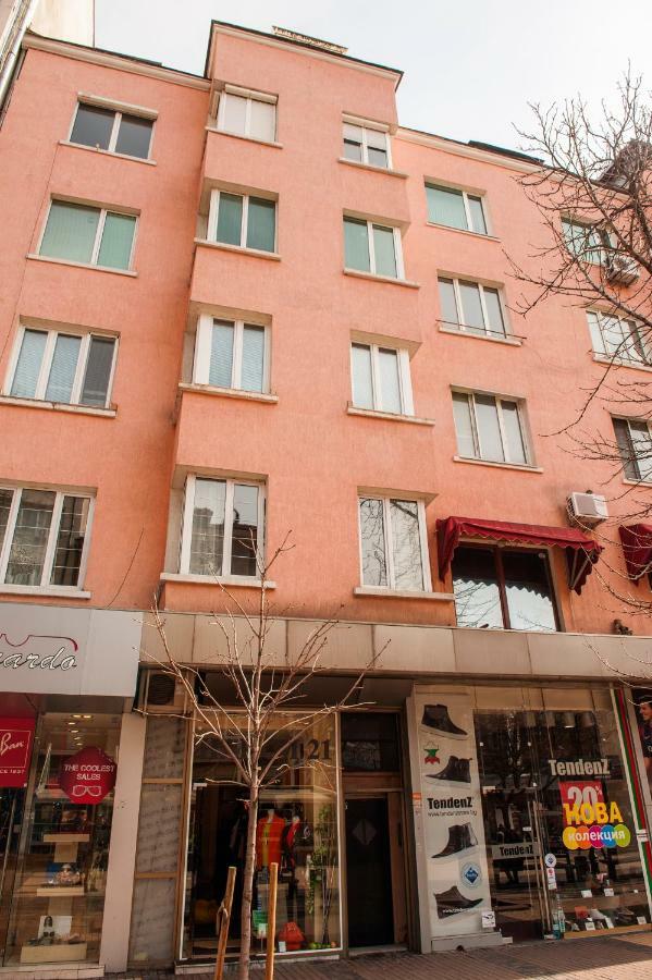 Vitosha Blvd - Attic Studio Софія Екстер'єр фото